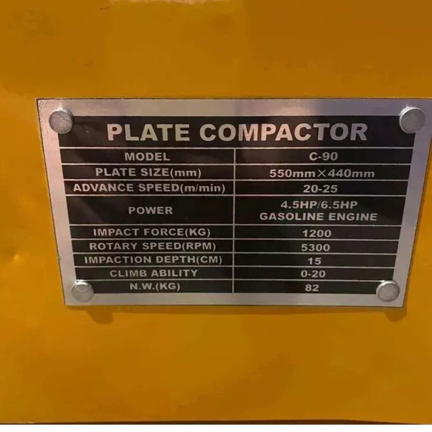 Placa Compactadora A Gasolina 6.5 Hp - 15kn - 90kgs